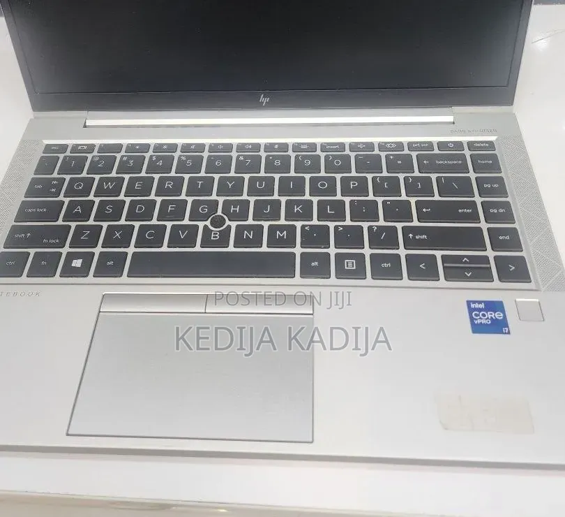 New Laptop HP EliteBook 840 G8 16GB Intel Core i7 SSD 512GB