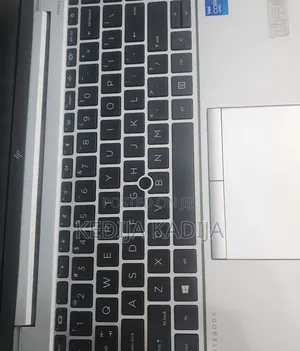 New Laptop HP EliteBook 840 G8 16GB Intel Core i7 SSD 512GB