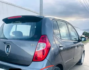 Hyundai I10 2015 Blue