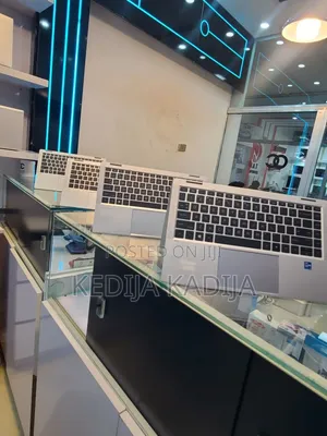 New Laptop HP EliteBook x360 1030 G8 16GB Intel Core i7 SSD 512GB