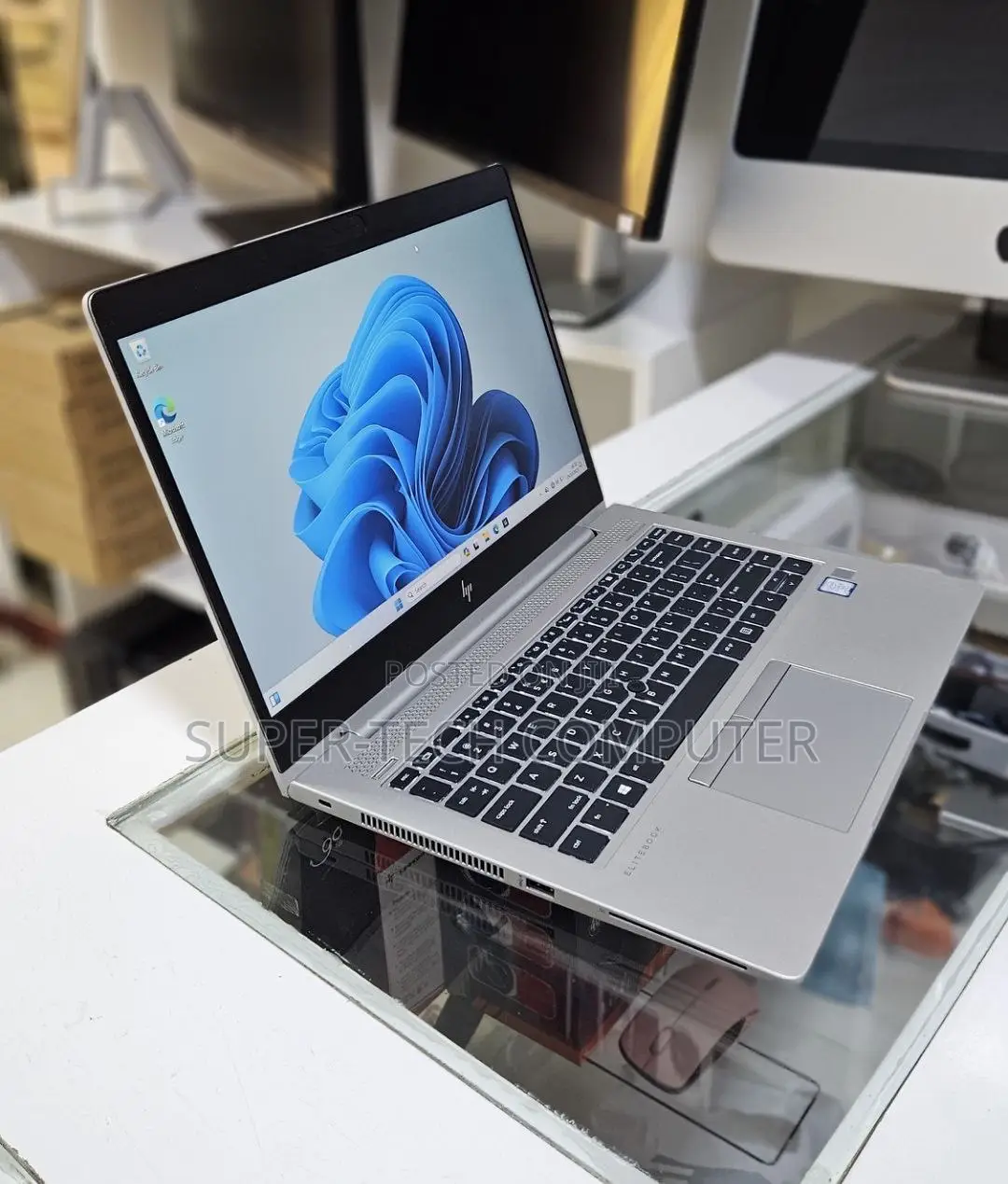 New Laptop HP EliteBook 840 G5 16GB Intel Core i5 SSD 256GB