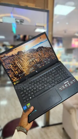 New Laptop Acer Nitro 5 Spin 16GB Intel Core i7 SSD 512GB
