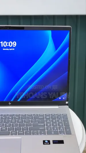 New Laptop HP Pavilion 15-eh0050wm 16GB Intel Core Ultra 7 SSD 1T