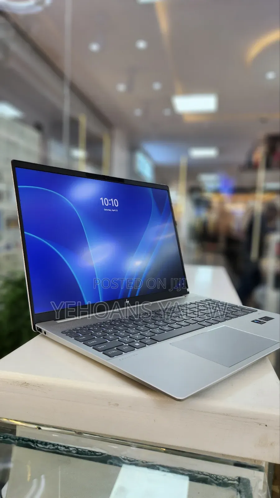 New Laptop HP Pavilion 15-eh0050wm 16GB Intel Core Ultra 7 SSD 1T