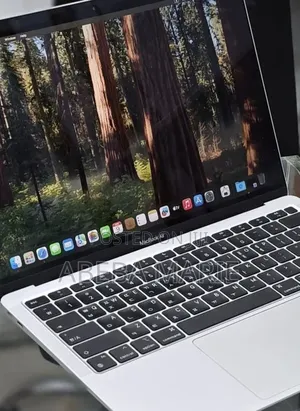 New Laptop Apple MacBook Air 2020 M1 16GB Apple M1 SSD 512GB