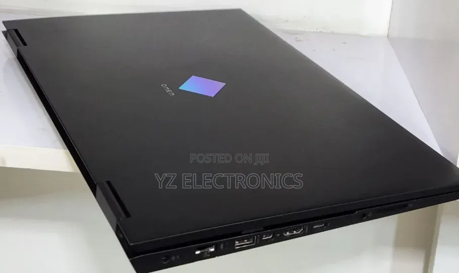 New Laptop Lenovo Legion 5 16GB Intel Core i7 SSD 512GB