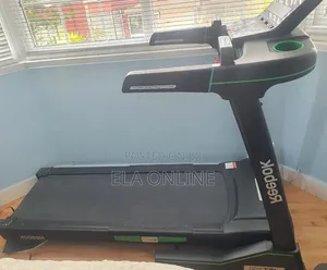 ቤትዎ የሚደረጉ የቤት ውስጥ ስፖርቶች(With Reebok Jet 200 Treadmill) Bole Contact Me