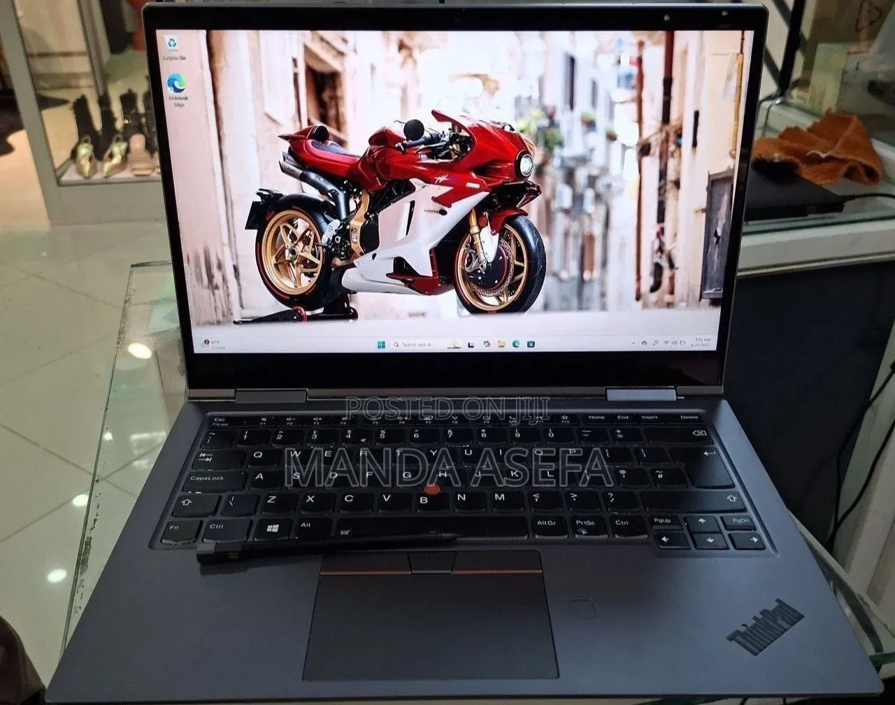 New Laptop Lenovo ThinkPad X1 Yoga 16GB Intel Core i7 SSD 512GB