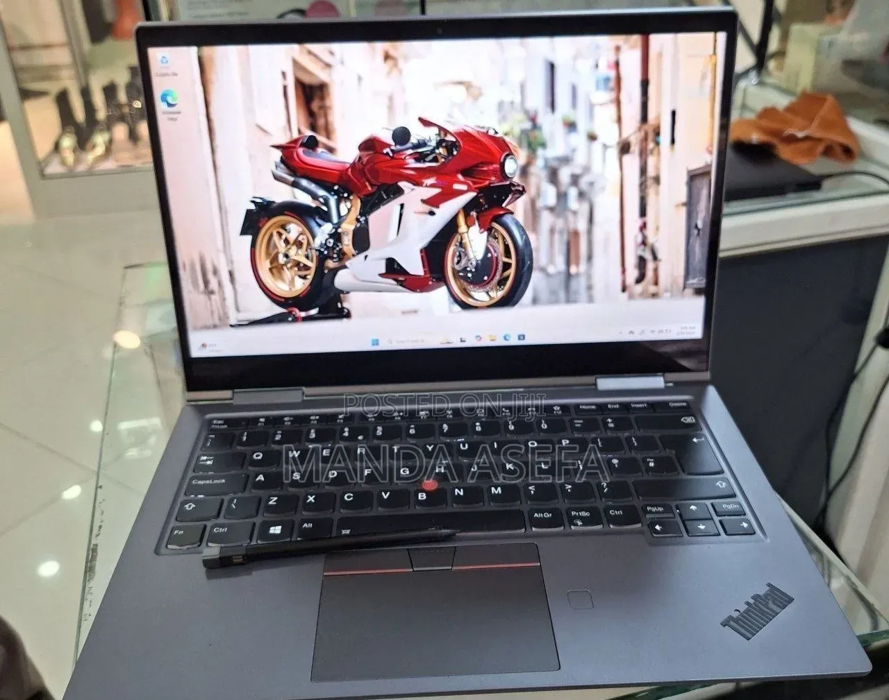 New Laptop Lenovo ThinkPad X1 Yoga 16GB Intel Core i7 SSD 512GB