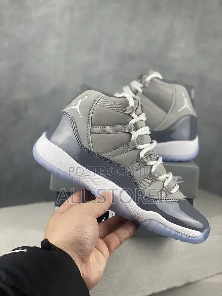 Air Jordan 11