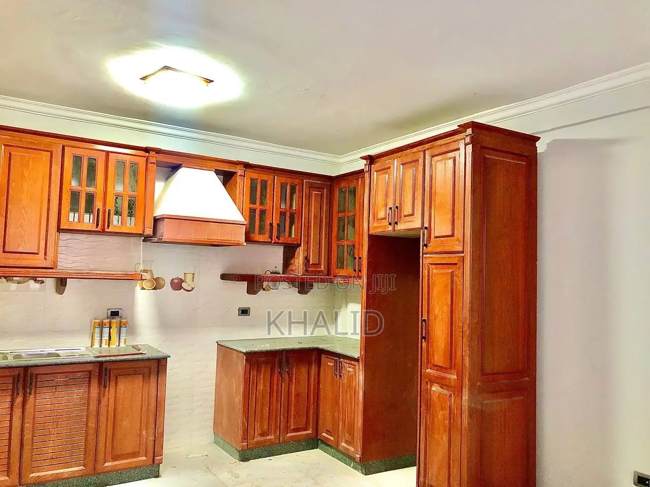 Kitchen Cabinet Uv ->15,500 Birr በ ካሬ Laminate -> 12,000 በ ካሬ