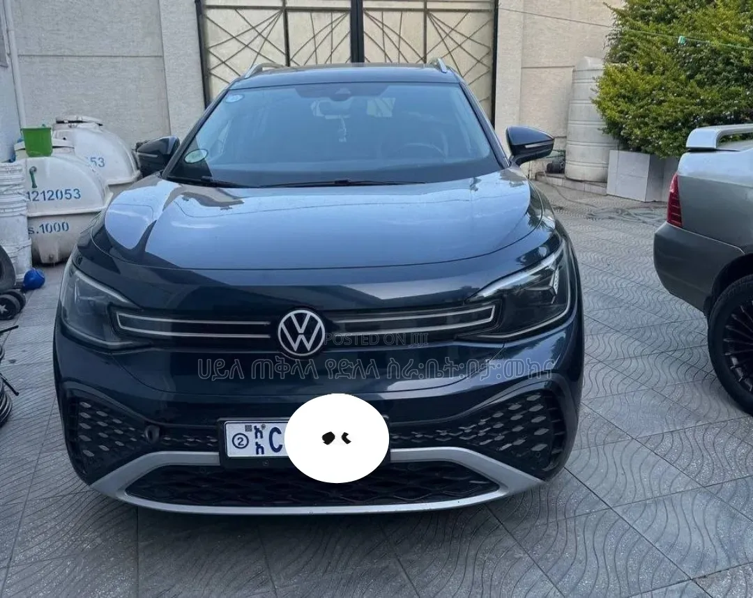 Volkswagen ID.6 2022 Beige