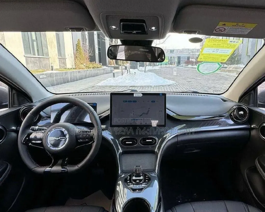 BYD E2 43 kWh 94 hp FWD 2025 Gray
