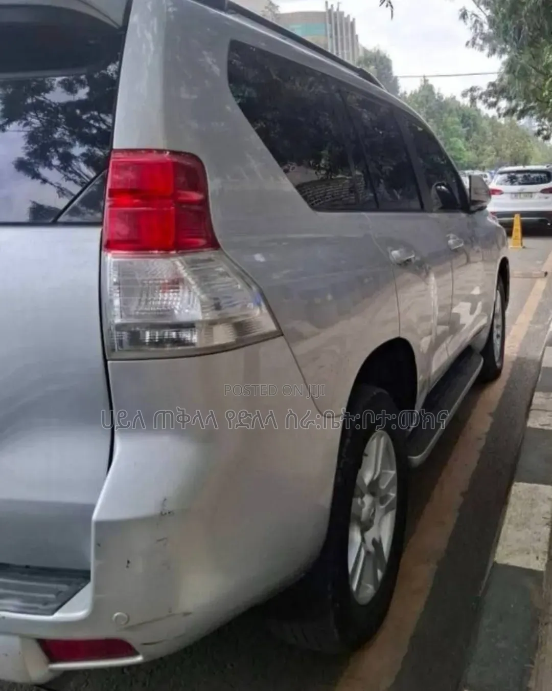 Toyota Land Cruiser Prado 2012 Silver