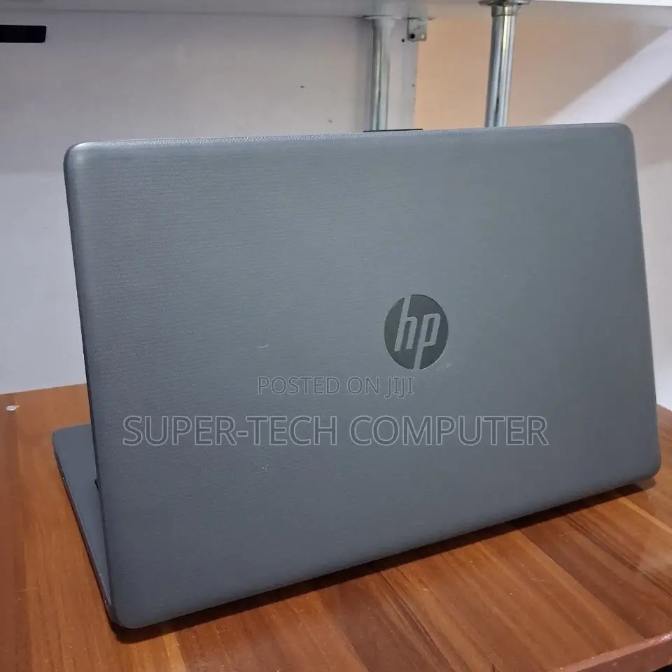 New Laptop HP Stream Notebook 8GB Intel Core i7 HDD 1T