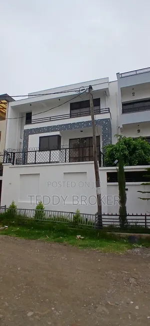9bdrm House in Haile Garment, Nifas Silk-Lafto for sale