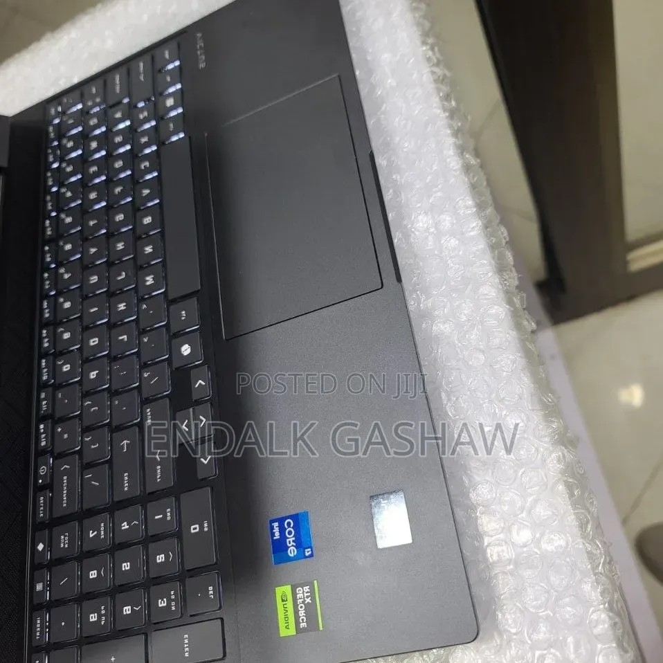 New Laptop HP Victus 15 16GB Intel Core i7 SSD 512GB