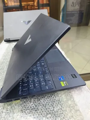 New Laptop HP Victus 15 16GB Intel Core i7 SSD 512GB