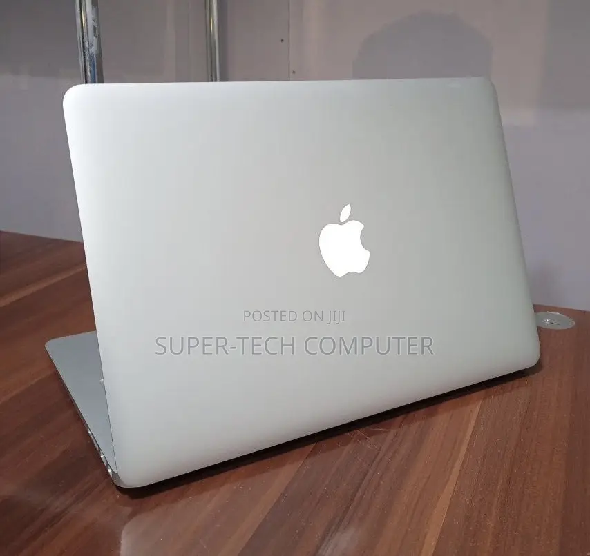 New Laptop Apple MacBook Air 2015 8GB Intel Core i5 SSD 256GB