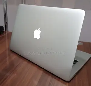 New Laptop Apple MacBook Air 2015 8GB Intel Core i5 SSD 256GB