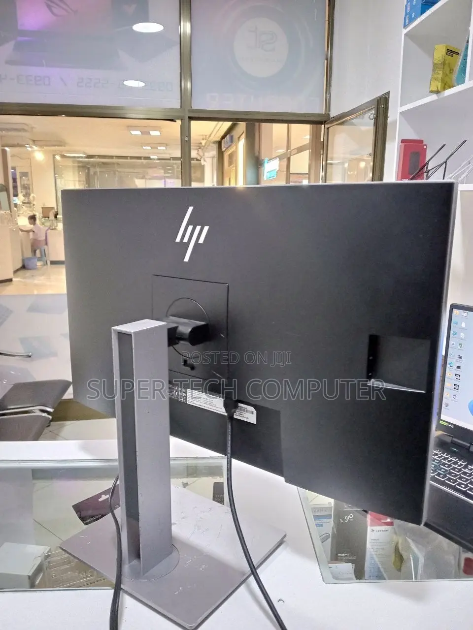 Hp 27 Inch Resolution Clean Condition Quantity Available