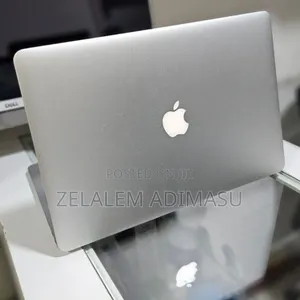 New Laptop Apple MacBook Pro 2015 16GB Intel Core i7 SSD 256GB