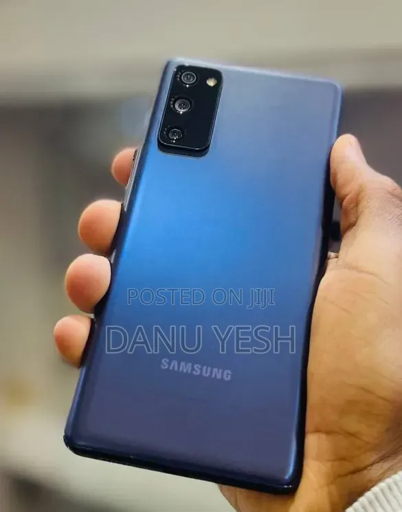 New Samsung Galaxy S20 FE 5G 128 GB