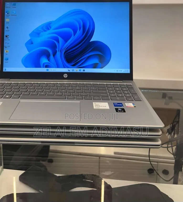 New Laptop HP Stream Notebook 16GB Intel Core i5 SSD 1T