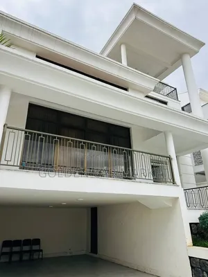 Furnished 10bdrm House in Bole for rent