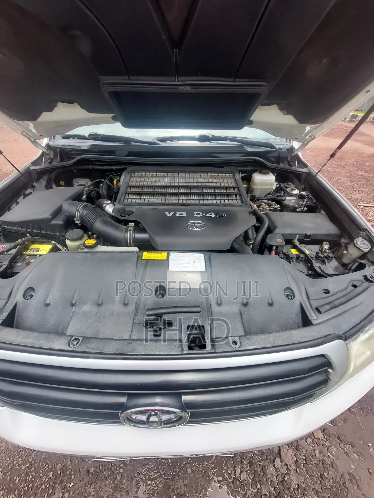Toyota Land Cruiser 5.7 V8 2011 White