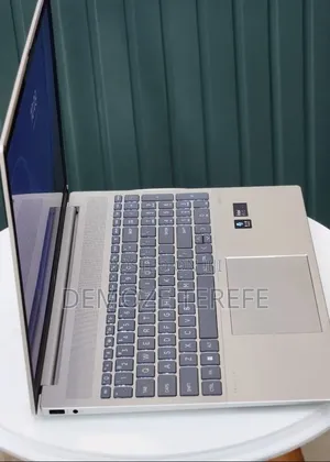 New Laptop HP Pavilion 15 16GB Intel Core Ultra 7 SSD 1T