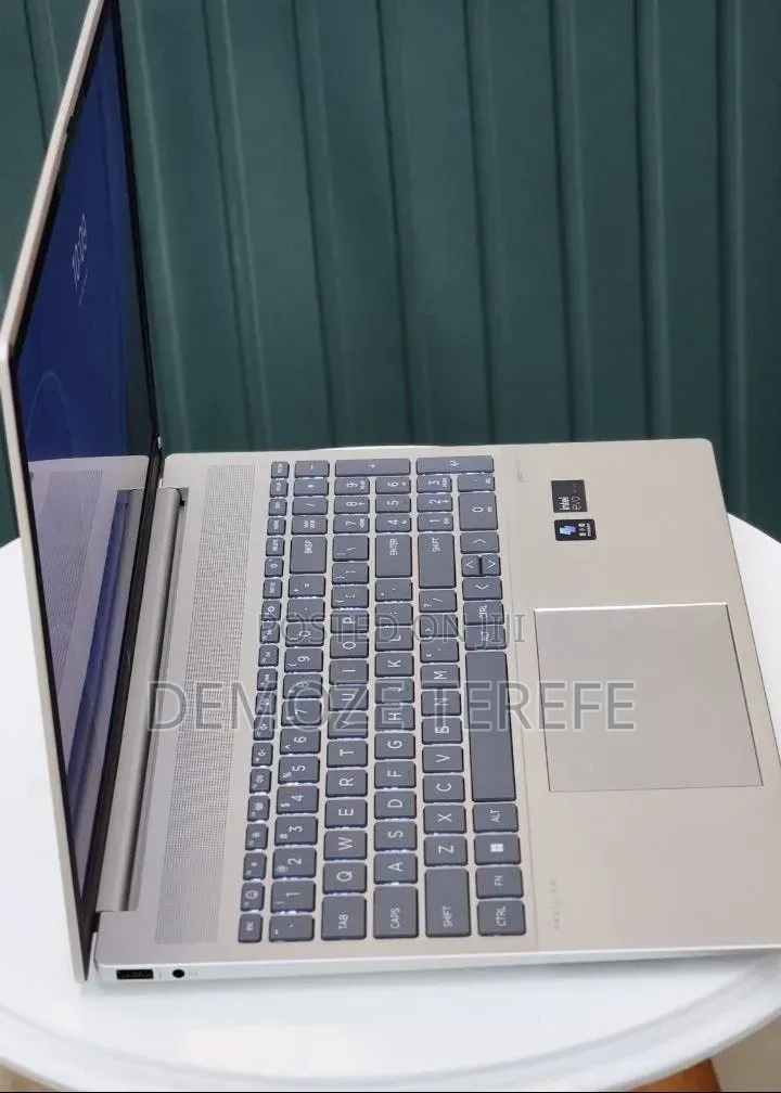 New Laptop HP Pavilion 15 16GB Intel Core Ultra 7 SSD 1T