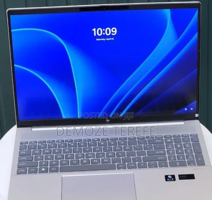 New Laptop HP Pavilion 15 16GB Intel Core Ultra 7 SSD 1T