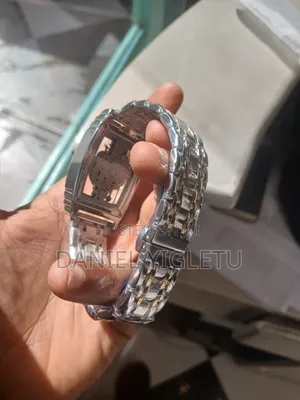የወንድ ሰአት አዲስ ነው