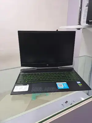 New Laptop HP Pavilion 15 8GB Intel Core I7 SSD 512GB