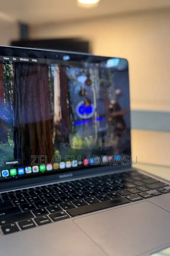New Laptop Apple MacBook Air 2020 M1 8GB Apple M1 SSD 256GB