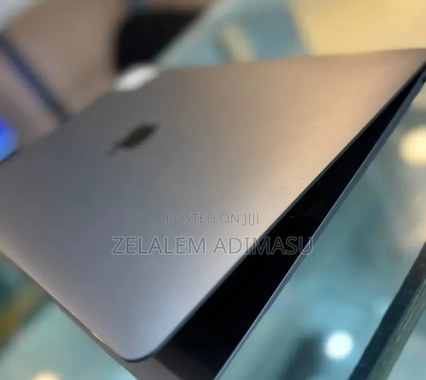 New Laptop Apple MacBook Air 2020 M1 8GB Apple M1 SSD 256GB