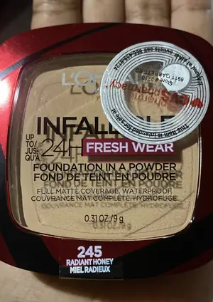 L’Oréal Paris Infallible 24hr Foundation Powder