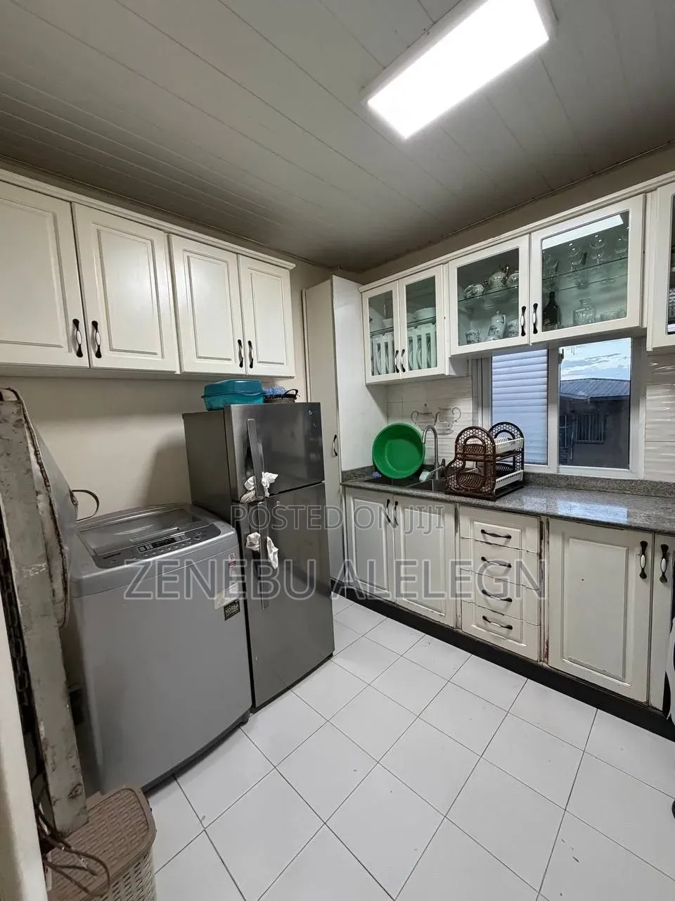 Furnished 3bdrm Condo in Summit Condominium, Bole for sale