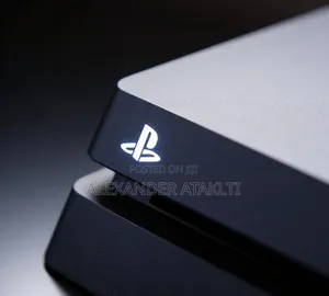 Playstation 4 Slim