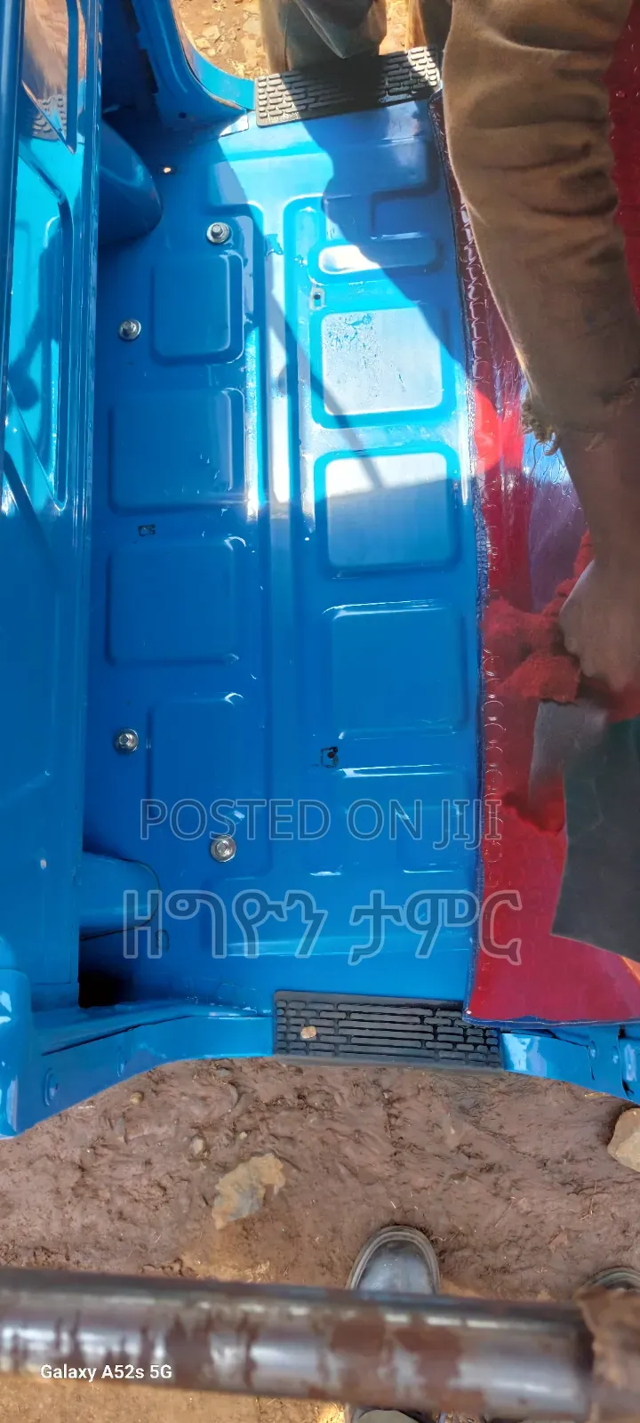 New Bajaj RE 2024 Blue