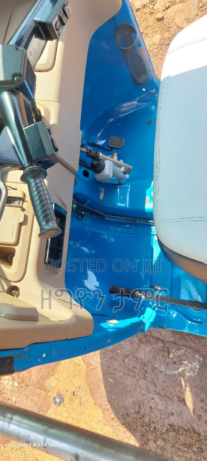 New Bajaj RE 2024 Blue
