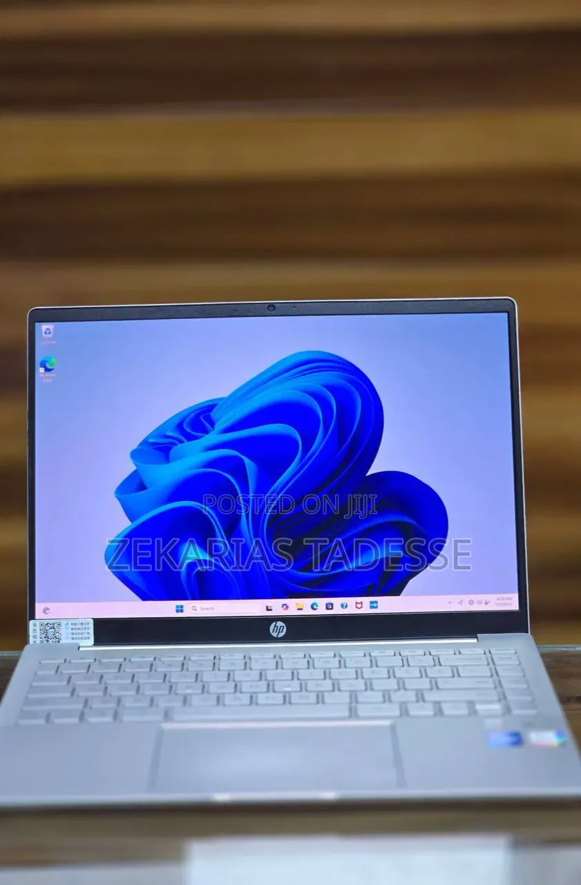 New Laptop HP Pavilion 14 16GB Intel Core i7 SSD 1T