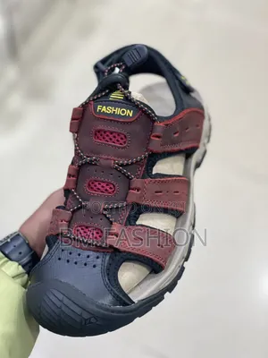 Sandal: Outdoor Adventure (With Free Delivery )