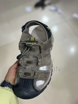 Closed-Toe Hiking Sandals