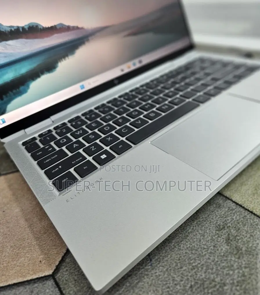 New Laptop HP EliteBook 1040 G8 32GB Intel Core i7 SSD 512GB