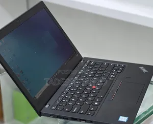 New Laptop Lenovo ThinkPad X280 8GB Intel Core i5 SSD 256GB