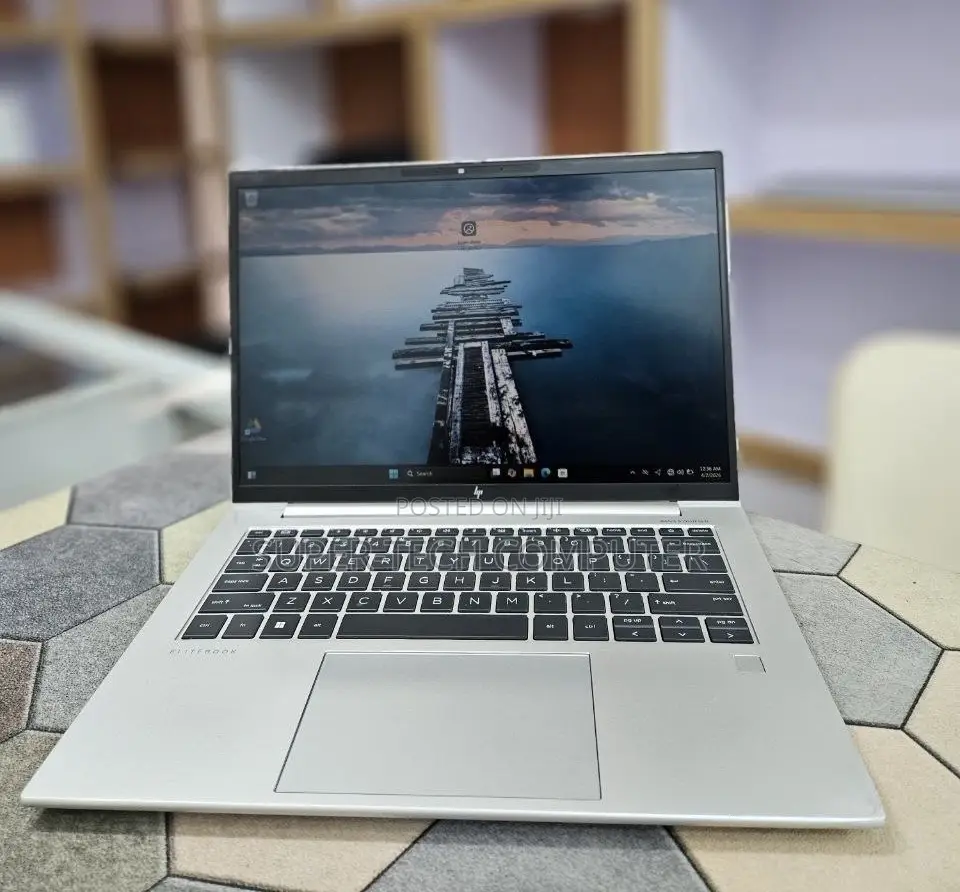 New Laptop HP EliteBook 840 G9 16GB Intel Core i7 SSD 512GB
