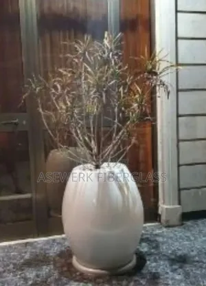 Fiberglass Oval Pot
