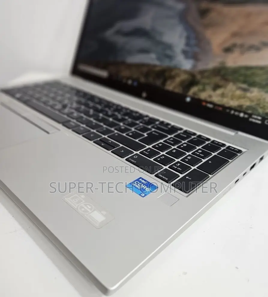 New Laptop HP EliteBook 850 G8 16GB Intel Core i5 SSD 512GB